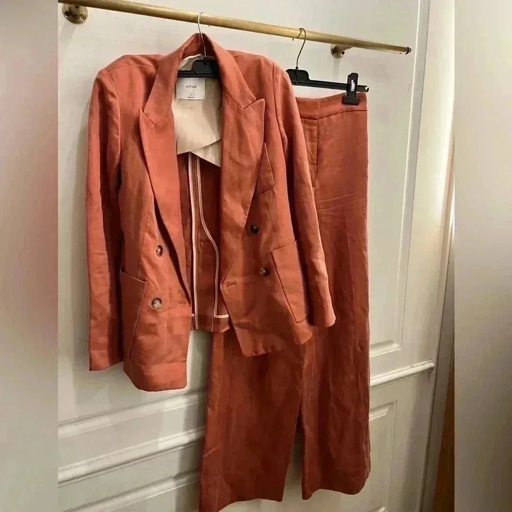 Wilfred/ Aritzia Linen Suit Set​​​​​​​​​​​​​